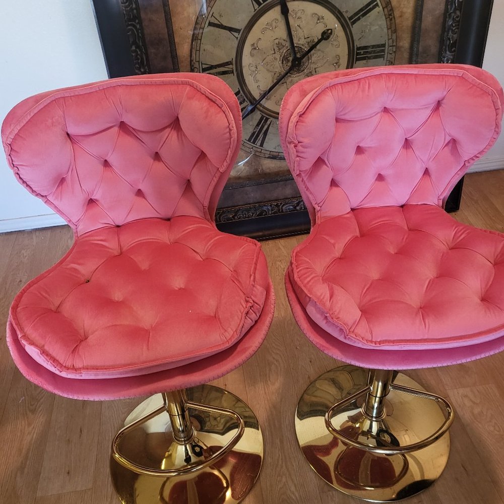 2 brand new barstools to die for unique